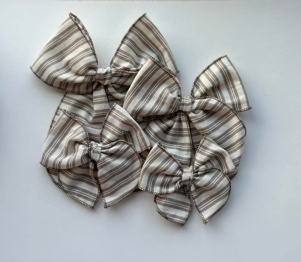 Neutral Stripes