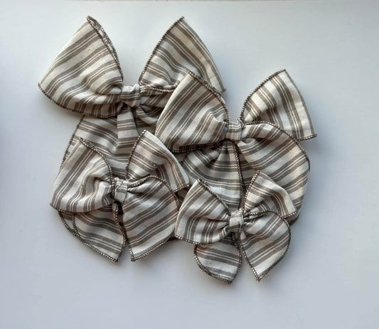 Neutral Stripes